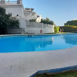 La Casita De La Piscina Apartamento